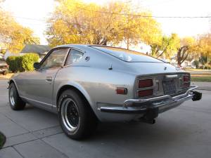 Illustration for article titled For $9,500, This 260Z Has Lambo Doorz